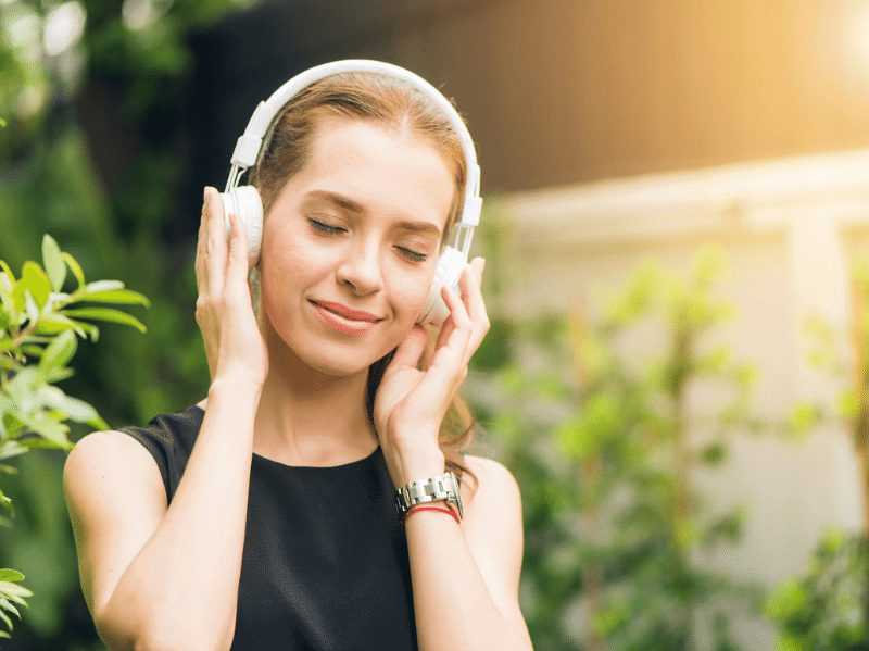 De top 10 favoriete CX-podcasts voor elke Klantbelever – Update 2025