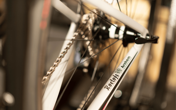 Fietsspeciaalzaak Roelofs maakt van klanten ambassadeurs - Buro Improof klant ambassadeur